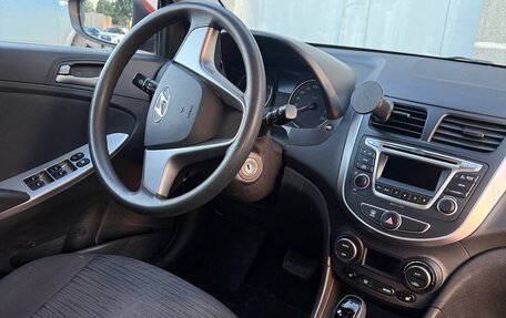 Hyundai Solaris II рестайлинг, 2016 год, 1 150 000 рублей, 10 фотография