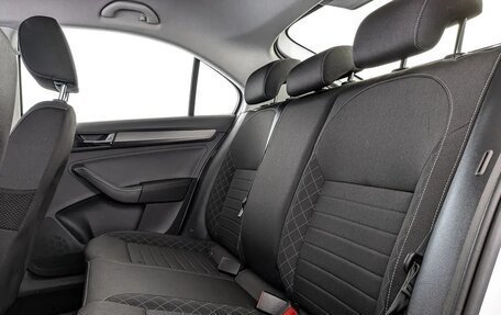 Skoda Rapid I, 2018 год, 1 450 000 рублей, 15 фотография