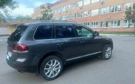 Volkswagen Touareg III, 2009 год, 950 000 рублей, 6 фотография