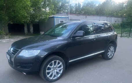 Volkswagen Touareg III, 2009 год, 950 000 рублей, 2 фотография