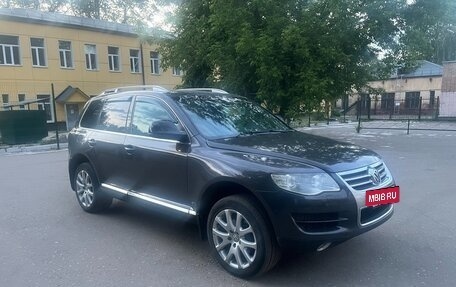Volkswagen Touareg III, 2009 год, 950 000 рублей, 7 фотография