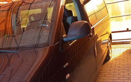 Volkswagen Multivan T5, 2010 год, 1 800 000 рублей, 11 фотография