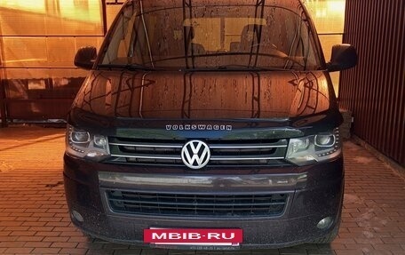 Volkswagen Multivan T5, 2010 год, 1 800 000 рублей, 10 фотография