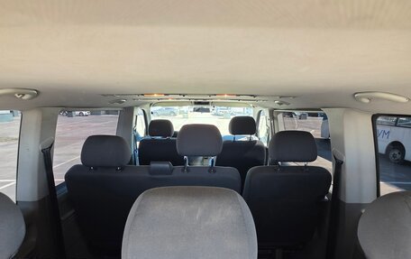 Volkswagen Caravelle T5, 2012 год, 1 580 000 рублей, 14 фотография