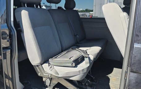 Volkswagen Caravelle T5, 2012 год, 1 580 000 рублей, 10 фотография