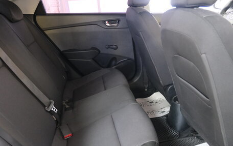 Hyundai Solaris II рестайлинг, 2018 год, 1 049 000 рублей, 17 фотография
