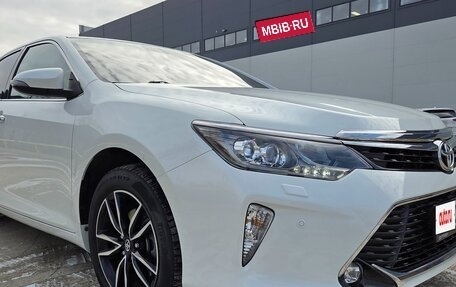 Toyota Camry, 2017 год, 3 600 000 рублей, 1 фотография