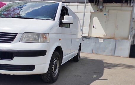 Volkswagen Transporter T5 рестайлинг, 2007 год, 1 070 000 рублей, 1 фотография