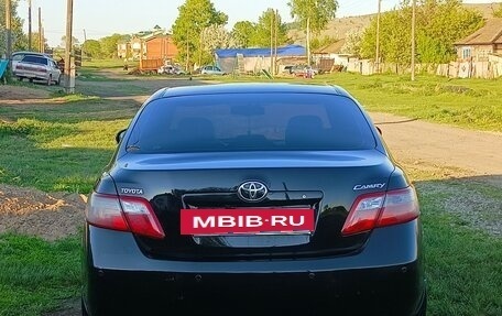Toyota Camry, 2011 год, 1 450 000 рублей, 2 фотография