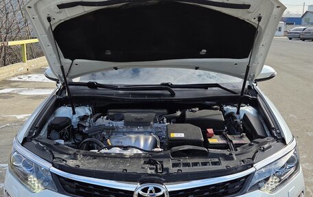 Toyota Camry, 2017 год, 3 600 000 рублей, 4 фотография