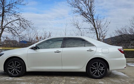 Toyota Camry, 2017 год, 3 600 000 рублей, 10 фотография