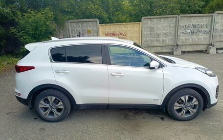 KIA Sportage IV рестайлинг, 2016 год, 1 700 000 рублей, 3 фотография