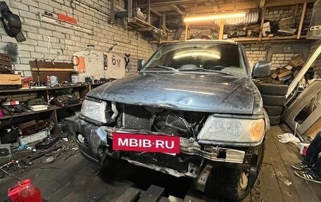 Mitsubishi Pajero Sport II рестайлинг, 2006 год, 750 000 рублей, 23 фотография