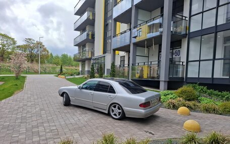 Mercedes-Benz E-Класс, 2000 год, 530 000 рублей, 2 фотография