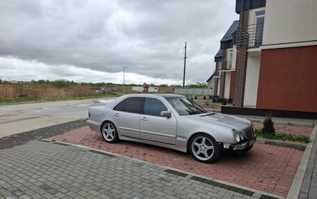 Mercedes-Benz E-Класс, 2000 год, 530 000 рублей, 5 фотография