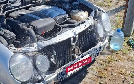 Mercedes-Benz E-Класс, 2000 год, 530 000 рублей, 6 фотография
