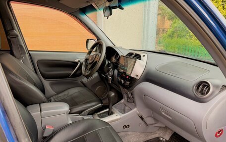 Toyota RAV4, 2001 год, 650 000 рублей, 9 фотография