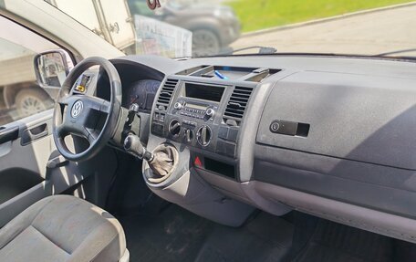 Volkswagen Transporter T5 рестайлинг, 2007 год, 1 070 000 рублей, 17 фотография