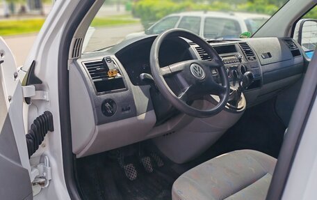 Volkswagen Transporter T5 рестайлинг, 2007 год, 1 070 000 рублей, 20 фотография