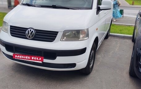 Volkswagen Transporter T5 рестайлинг, 2007 год, 1 070 000 рублей, 24 фотография