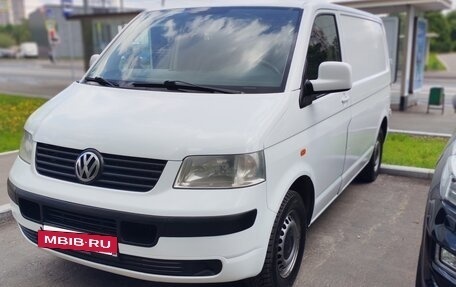Volkswagen Transporter T5 рестайлинг, 2007 год, 1 070 000 рублей, 28 фотография
