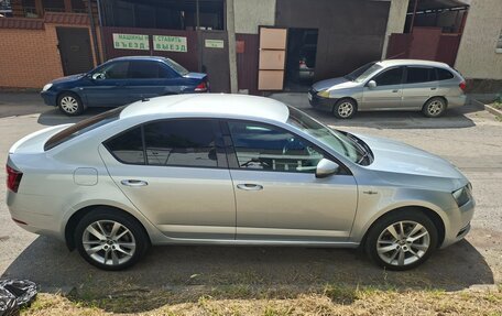 Skoda Octavia, 2019 год, 2 000 000 рублей, 5 фотография