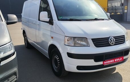 Volkswagen Transporter T5 рестайлинг, 2007 год, 1 070 000 рублей, 34 фотография
