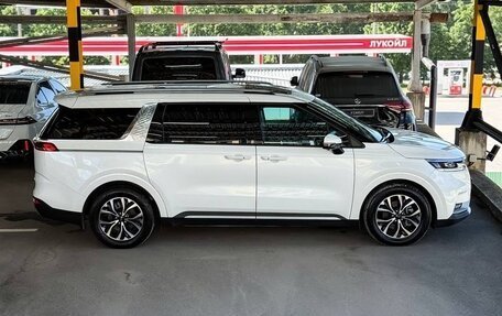 KIA Carnival, 2021 год, 4 100 000 рублей, 10 фотография