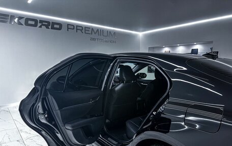 Toyota Camry, 2018 год, 2 900 000 рублей, 20 фотография
