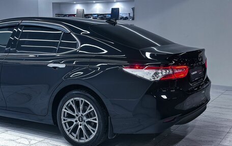 Toyota Camry, 2018 год, 2 900 000 рублей, 12 фотография