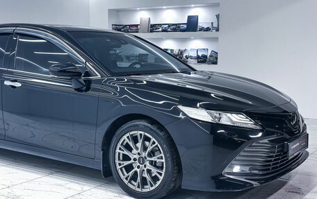 Toyota Camry, 2018 год, 2 900 000 рублей, 18 фотография