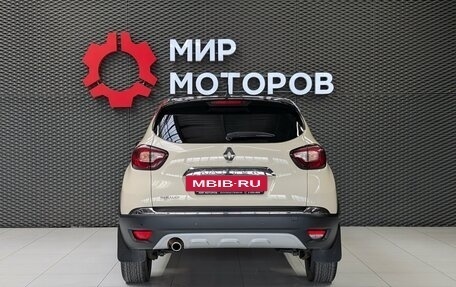 Renault Kaptur I рестайлинг, 2018 год, 1 450 000 рублей, 5 фотография