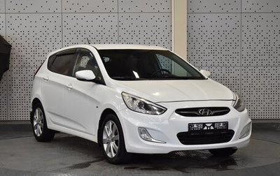 Hyundai Solaris II рестайлинг, 2013 год, 670 000 рублей, 1 фотография
