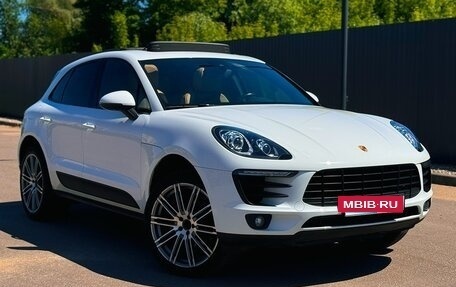Porsche Macan I рестайлинг, 2017 год, 3 350 000 рублей, 2 фотография