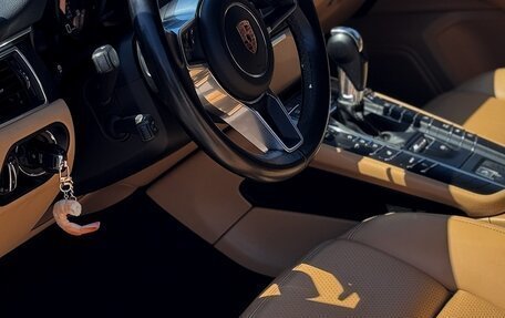 Porsche Macan I рестайлинг, 2017 год, 3 350 000 рублей, 10 фотография