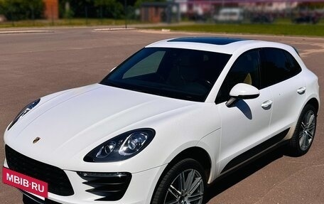 Porsche Macan I рестайлинг, 2017 год, 3 350 000 рублей, 6 фотография
