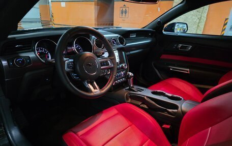Ford Mustang VI рестайлинг, 2019 год, 3 540 000 рублей, 11 фотография