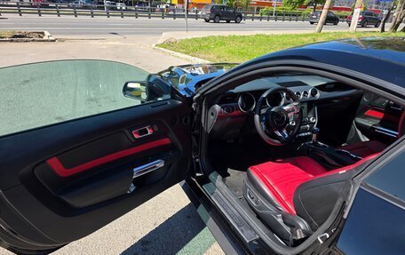 Ford Mustang VI рестайлинг, 2019 год, 3 540 000 рублей, 21 фотография