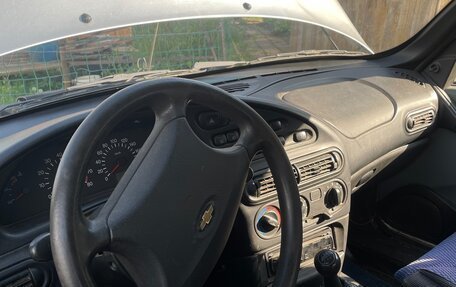 Chevrolet Niva I рестайлинг, 2004 год, 215 000 рублей, 6 фотография