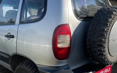 Chevrolet Niva I рестайлинг, 2004 год, 215 000 рублей, 5 фотография