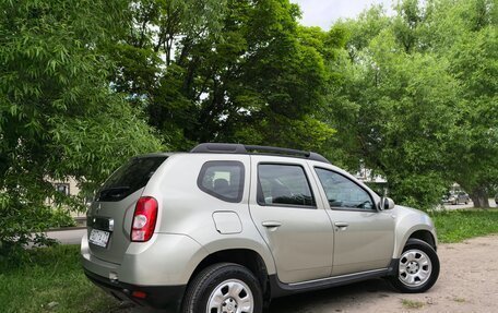 Renault Duster I рестайлинг, 2014 год, 885 000 рублей, 2 фотография