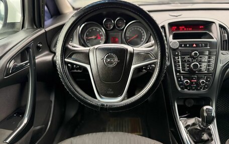 Opel Astra J, 2012 год, 589 000 рублей, 11 фотография