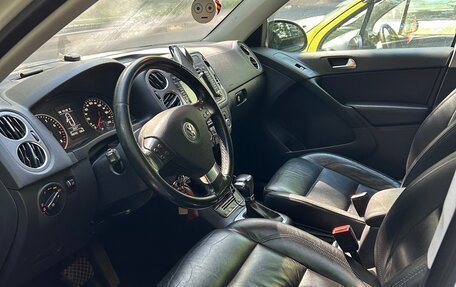 Volkswagen Tiguan I, 2010 год, 850 000 рублей, 5 фотография