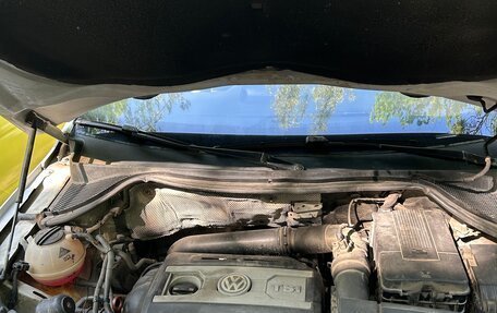 Volkswagen Tiguan I, 2010 год, 850 000 рублей, 19 фотография
