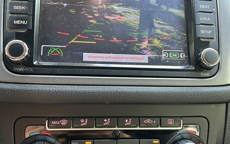 Volkswagen Tiguan I, 2010 год, 850 000 рублей, 18 фотография