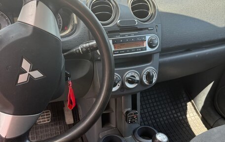 Mitsubishi Colt VI рестайлинг, 2009 год, 680 000 рублей, 9 фотография
