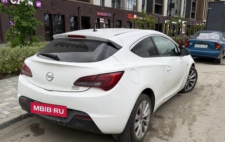 Opel Astra J, 2013 год, 800 000 рублей, 4 фотография