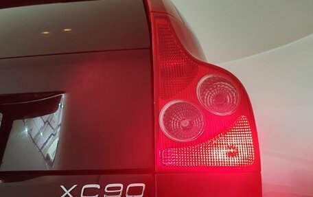 Volvo XC90 II рестайлинг, 2004 год, 640 000 рублей, 22 фотография