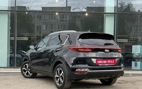 KIA Sportage IV рестайлинг, 2021 год, 2 570 000 рублей, 7 фотография