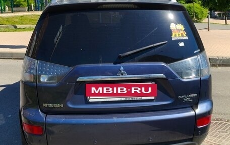 Mitsubishi Outlander III рестайлинг 3, 2008 год, 770 000 рублей, 2 фотография
